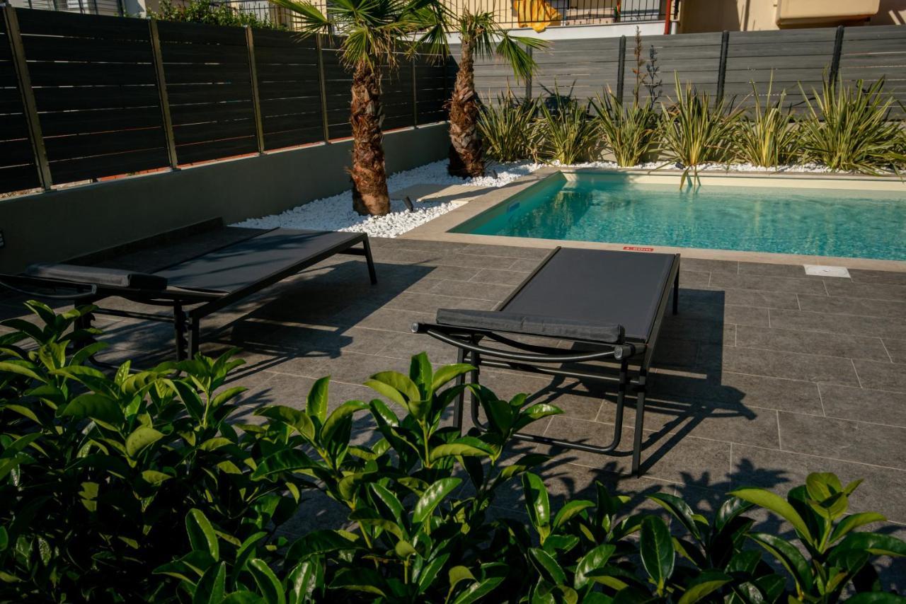 Olive 103 Apartment Peraia  Luaran gambar